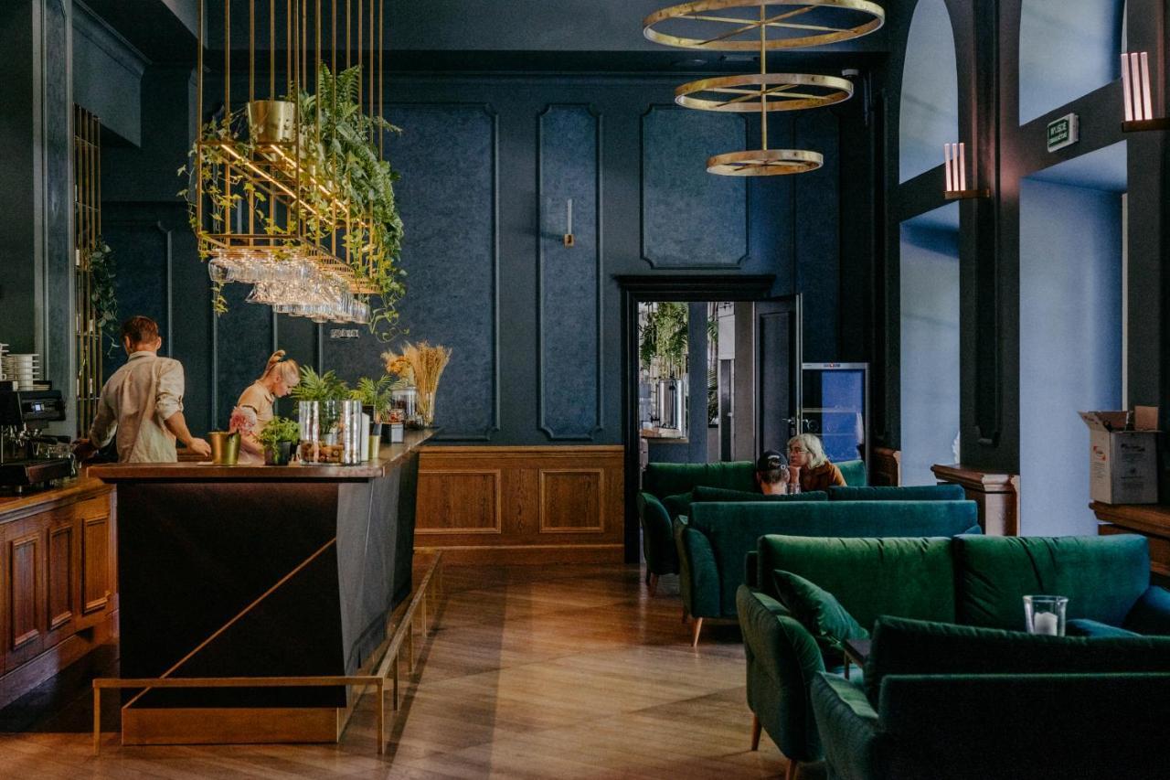 Dwor Sanna Hotel Wierzchowiska Ngoại thất bức ảnh