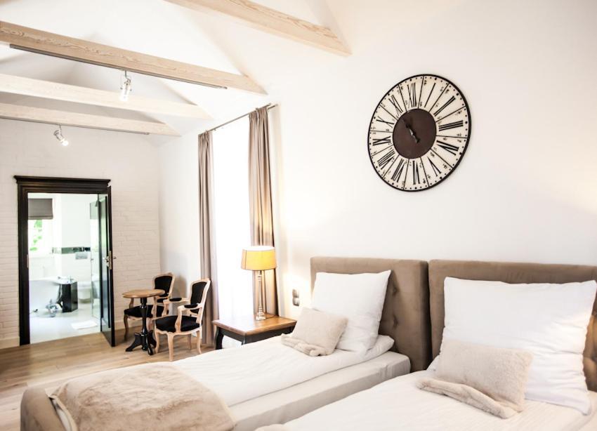 Dwor Sanna Hotel Wierzchowiska Phòng bức ảnh